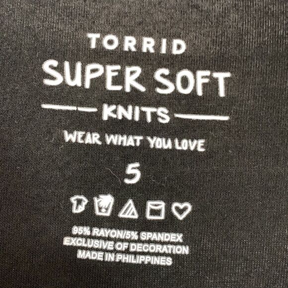 Super Soft Knits Size 5 pullover lightweight top with shoelace tie - Picture 2 of 6